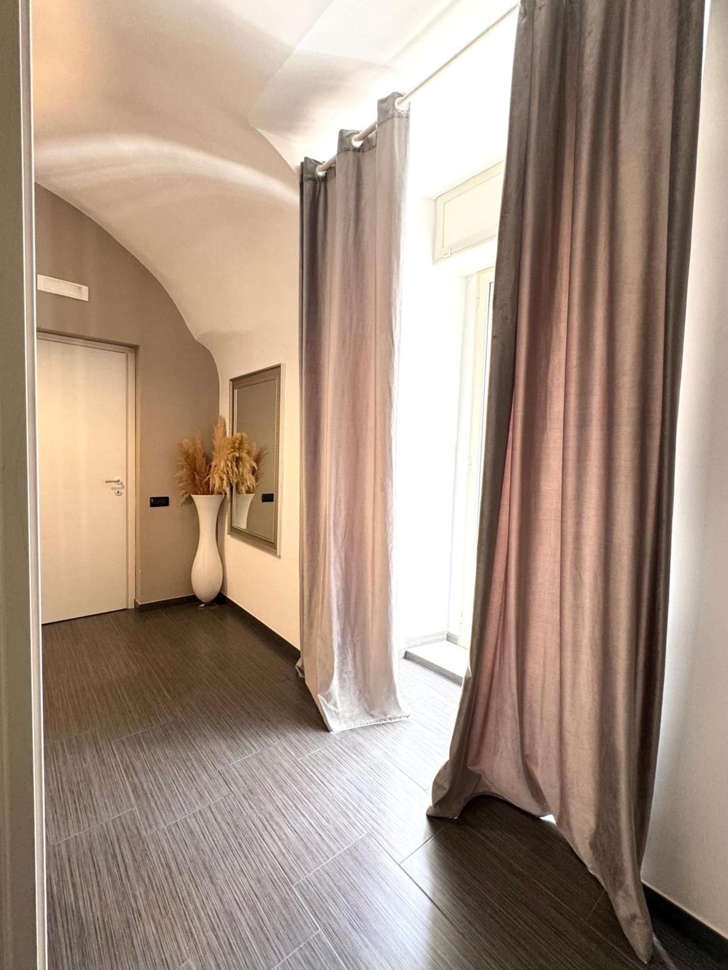 Plebiscito Home Napoli Eksteriør bilde